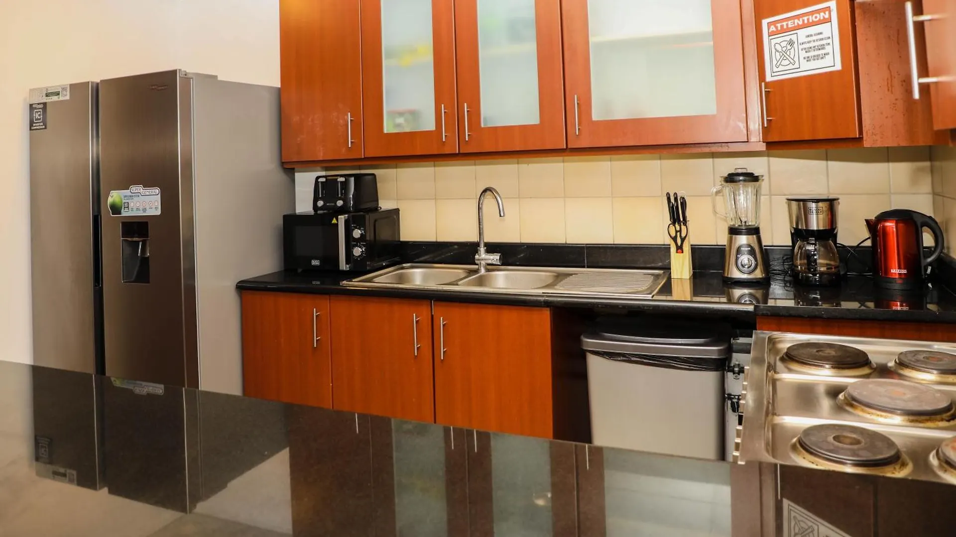 Place Of Peace Hostel Dubai Bed & Breakfast